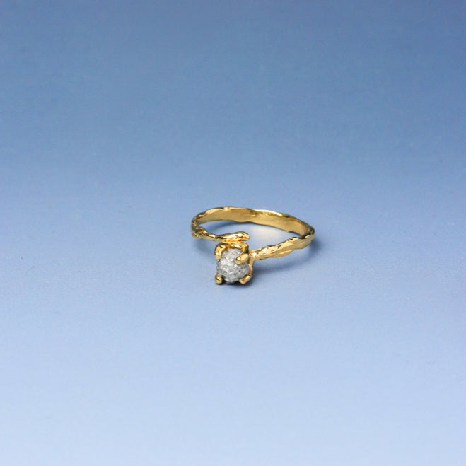 LUCY SUMMER Rough Diamond Ring แหวนเพชรดิบ Silver 925 (งานสั่งทำ Made to order)