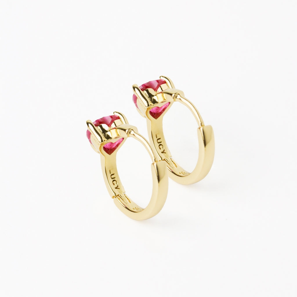 LUCY SUMMER Heart Earrings ต่างหูหัวใจพลอยแท้ รูปทรงหัวใจ ตัวเรือนทำจากเงินแท้ Silver 925 ชุป Gold 18