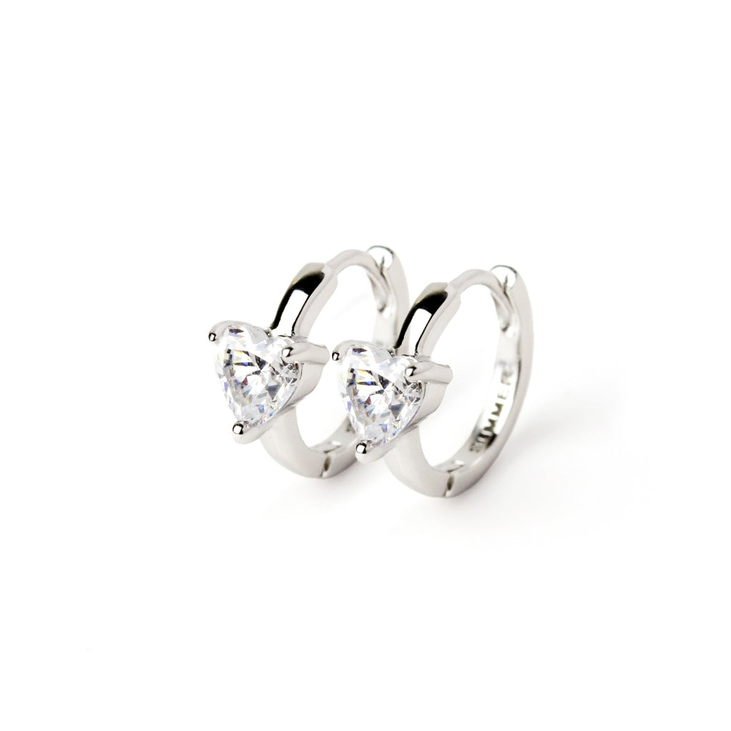 LUCY SUMMER Heart Earrings ต่างหูหัวใจพลอยแท้ รูปทรงหัวใจ ตัวเรือนทำจากเงินแท้ Silver 925 ชุป Gold 18