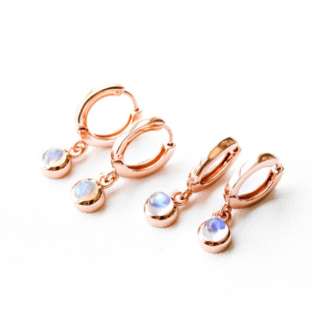 Tiny Hoop Earrings พลอยแท้ขนาด 4 มม.