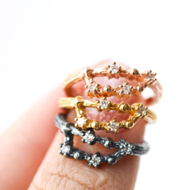 LUCY SUMMER [Black Rhuthinium] Zodiac Rings - แหวนประจำราศี 12 ราศี ตัวเรือนเงินแท้ ฟรีไซส์