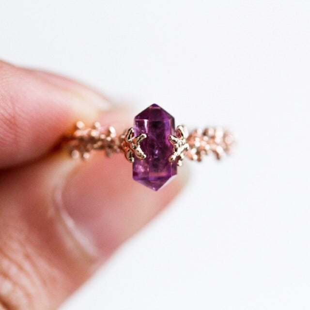 Holy Crystal - Amethyst ring