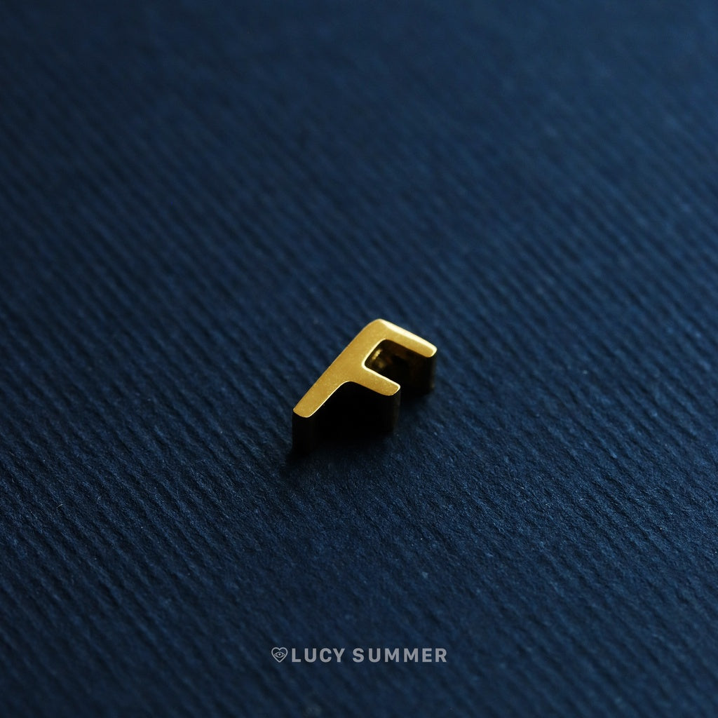 LUCY SUMMER [Silver 925] Alphabet A-Z letter สร้อยลายโซ่พร้อมจี้ตัวอักษร สร้อยทำจากเงินแท้ Silver 925