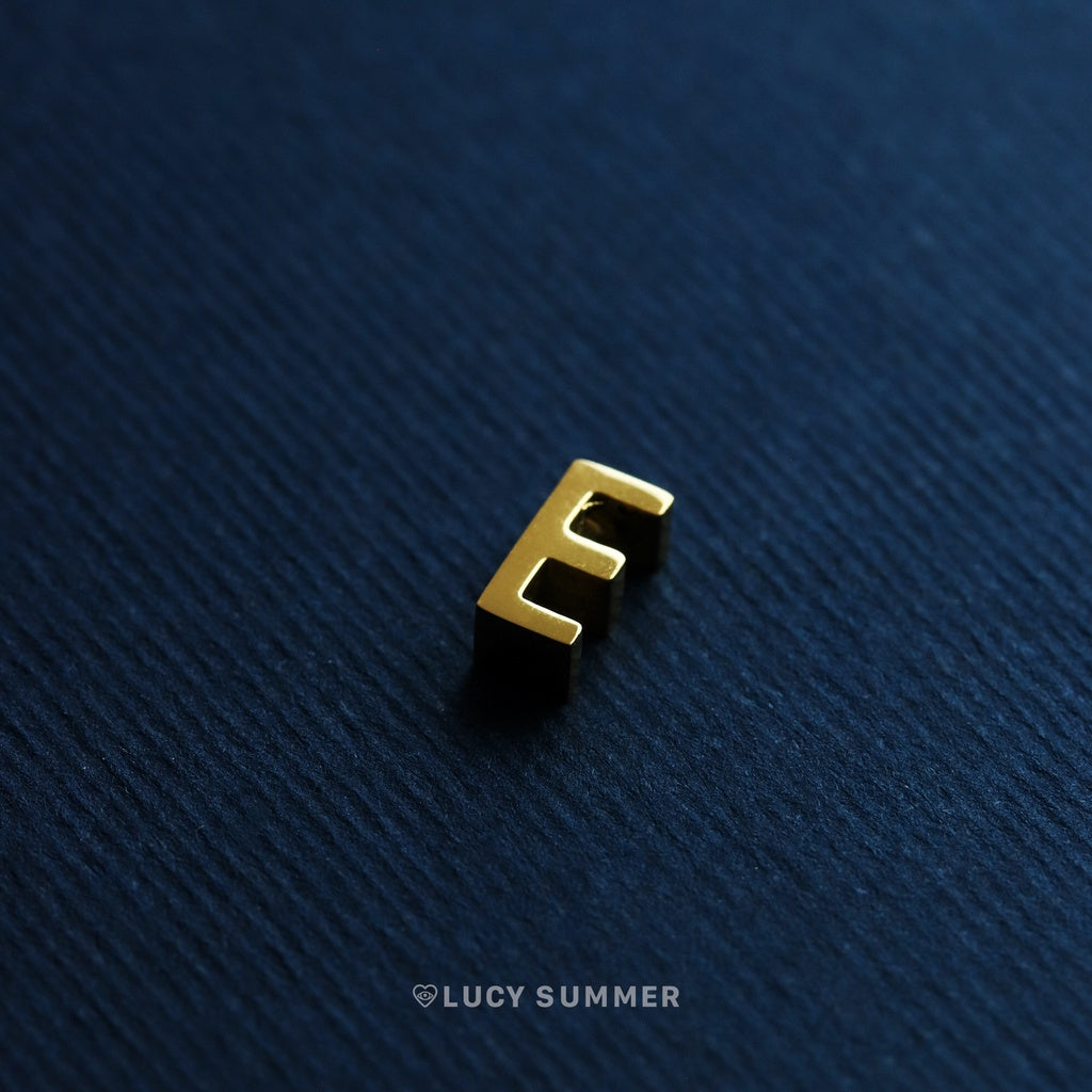 LUCY SUMMER [Silver 925] Alphabet A-Z letter สร้อยลายโซ่พร้อมจี้ตัวอักษร สร้อยทำจากเงินแท้ Silver 925