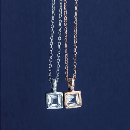 LUCY SUMMER Tiny Square Necklace สร้อยคอพร้อมจี้พลอยแท้ เจียรทรงสี่เหลี่ยม Silver 925