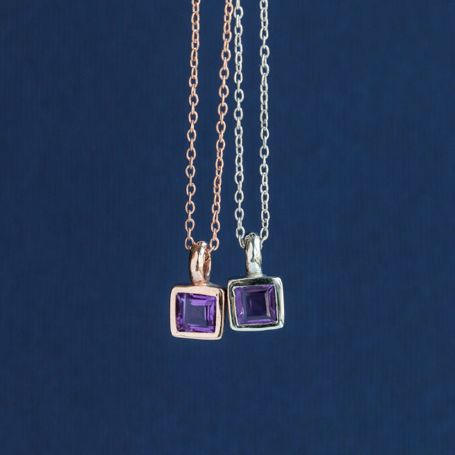 LUCY SUMMER Tiny Square Necklace สร้อยคอพร้อมจี้พลอยแท้ เจียรทรงสี่เหลี่ยม Silver 925