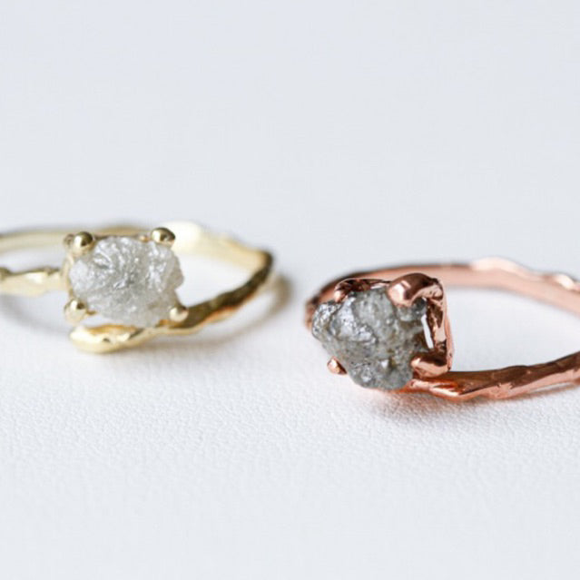 LUCY SUMMER Rough Diamond Ring แหวนเพชรดิบ Silver 925 (งานสั่งทำ Made to order)