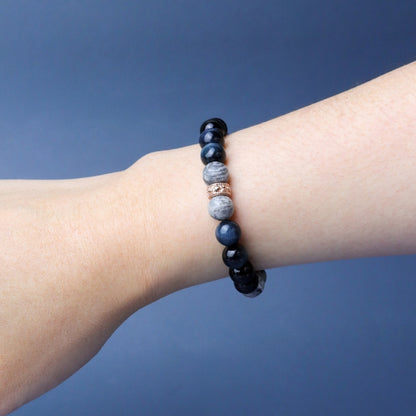 LUCY SUMMER BLUE SILVER BLACK (กำไลหินแท้ บลูไทเกอร์อาย ,Silver agate, Onyx)