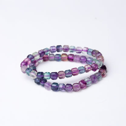 LUCY SUMMER กำไลข้อมือหินแท้ Multi-color Fluorite ฟูออไรท์ ขนาด 7 mm เหลี่ยม