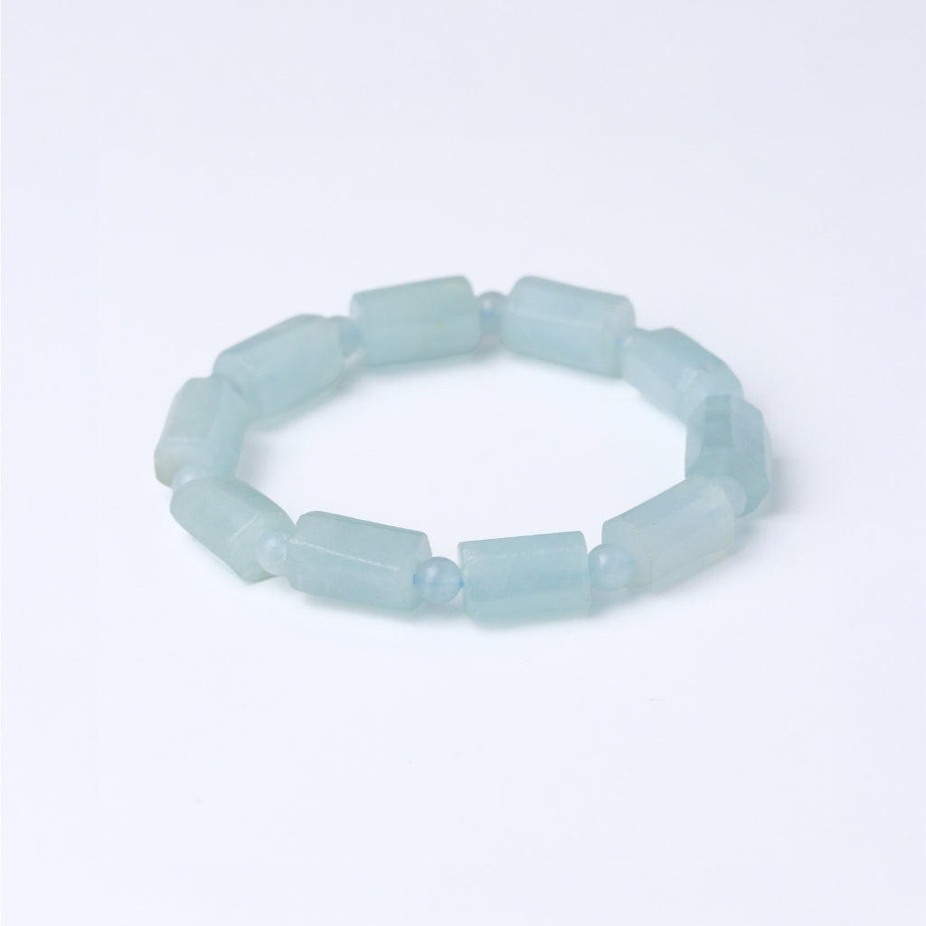 LUCY SUMMER กำไลข้อมือหินแท้ Aquamarine Block 7*12 mm.