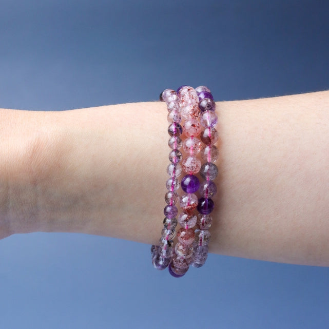 LUCY SUMMER กำไลข้อมือหินแท้ Super Seven - ซุปเปอร์ เซเว่น Premium (กำไลหินแท้ รับประกันหินแท้)