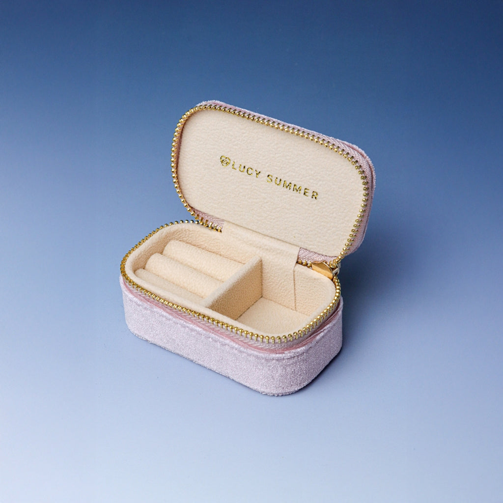 LUCY SUMMER กระเป๋าใส่เครื่องประดับแบบพกพา MINI JEWELRY BOX กำมะหยี่