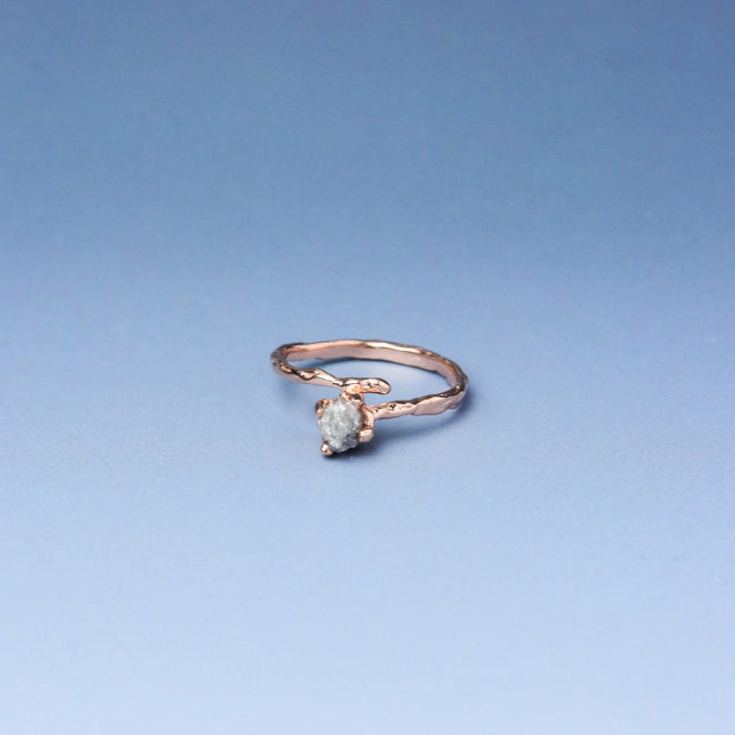 LUCY SUMMER Rough Diamond Ring แหวนเพชรดิบ Silver 925 (งานสั่งทำ Made to order)