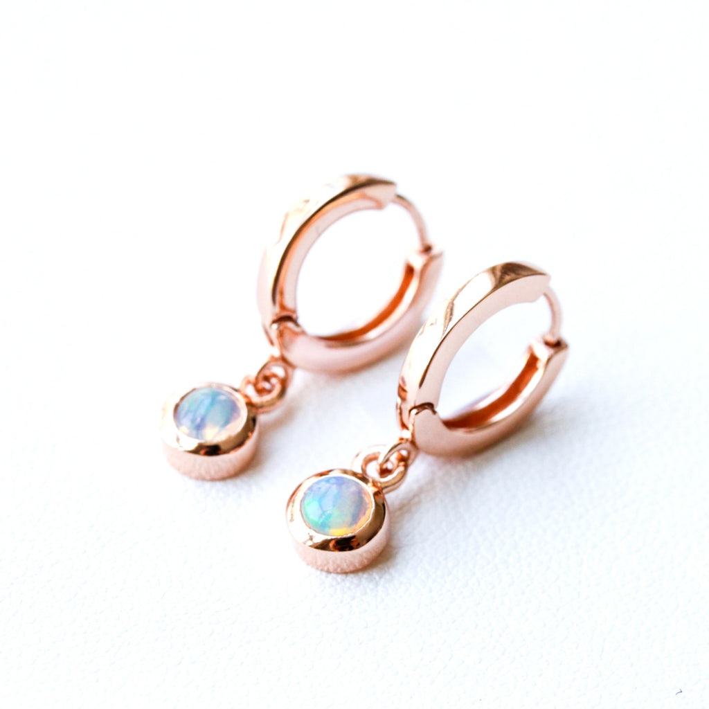 Tiny Hoop Earrings พลอยแท้ขนาด 4 มม.