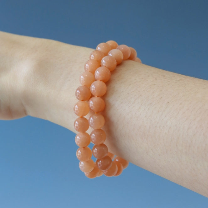 LUCY SUMMER กำไลข้อมือหิน Peach Moonstone พีชมูนสโตน