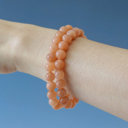 LUCY SUMMER กำไลข้อมือหิน Peach Moonstone พีชมูนสโตน