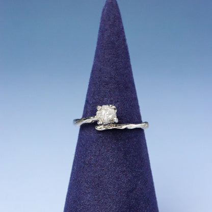 LUCY SUMMER Rough Diamond Ring แหวนเพชรดิบ Silver 925 (งานสั่งทำ Made to order)