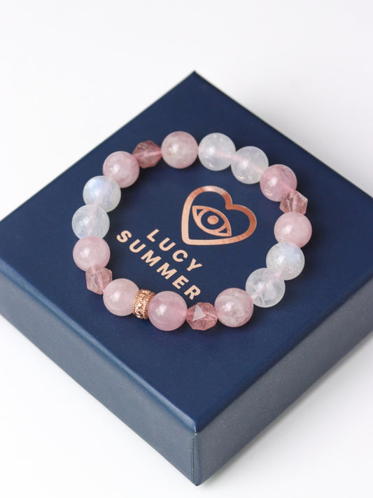 LUCYSUMMER Rose Quartz + Strawberry Cut + Moonstone กำไลข้อมือหินแท้ 10 mm จี้ตัวคั่นเงินแท้