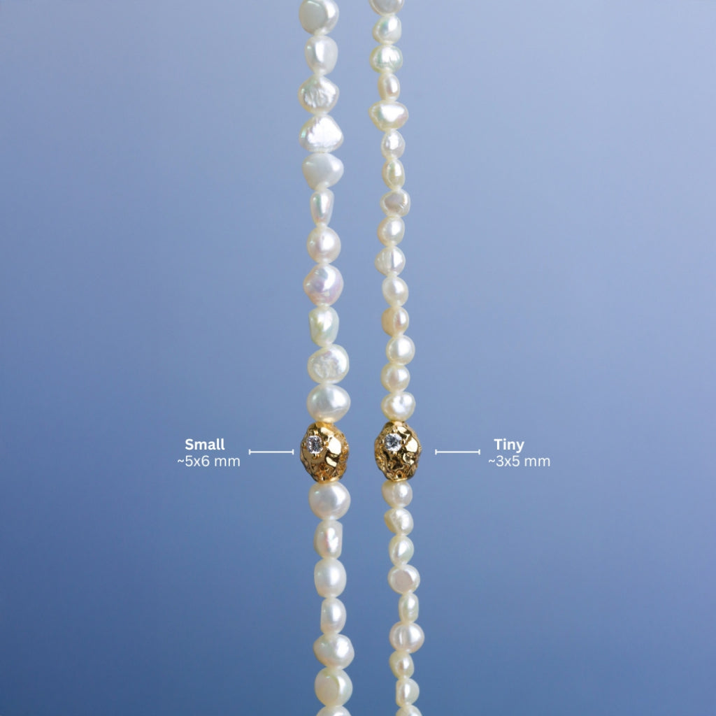 LUCYSUMMER Ivory Pearl Necklace สร้อยคอไข่มุก รูปทรงธรรมชาติ พร้อมจี้สีทองฝังเพชร CZ