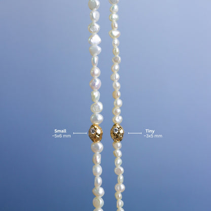LUCYSUMMER Ivory Pearl Necklace สร้อยคอไข่มุก รูปทรงธรรมชาติ พร้อมจี้สีทองฝังเพชร CZ