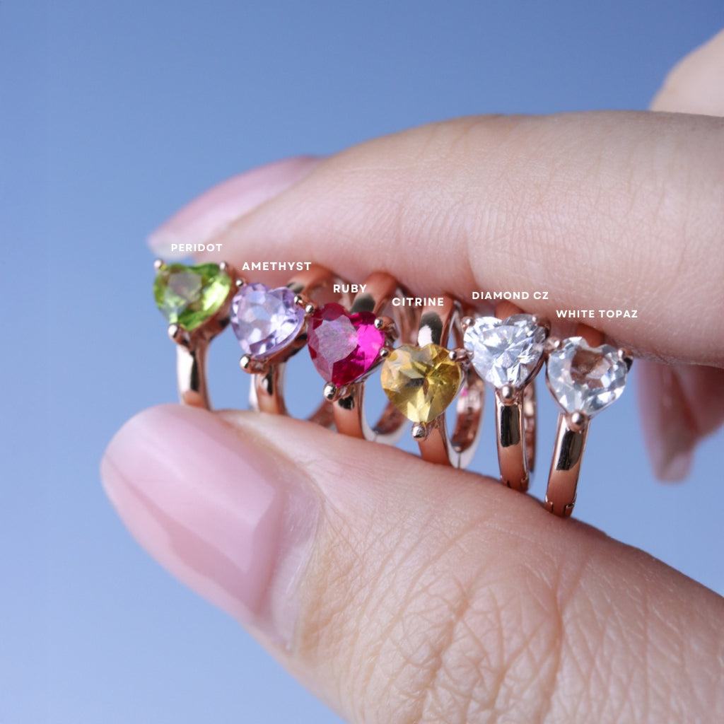 LUCY SUMMER Heart Earrings ต่างหูหัวใจพลอยแท้ รูปทรงหัวใจ Silver 925