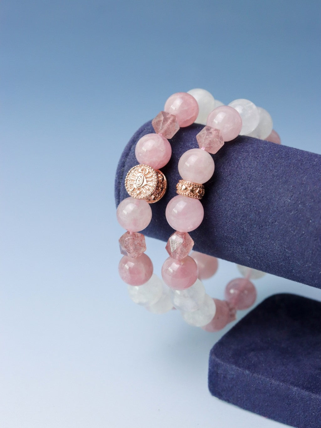 LUCYSUMMER Rose Quartz + Strawberry Cut + Moonstone กำไลข้อมือหินแท้ 10 mm จี้ตัวคั่นเงินแท้