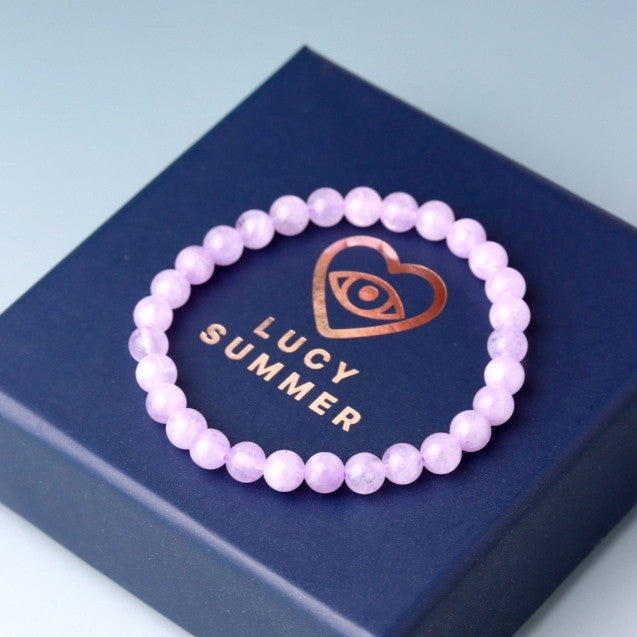 LUCYSUMMER กำไลข้อมือหินแท้ Lavender Amethyst ขนาด 6/8 มม. กำไลหินแท้