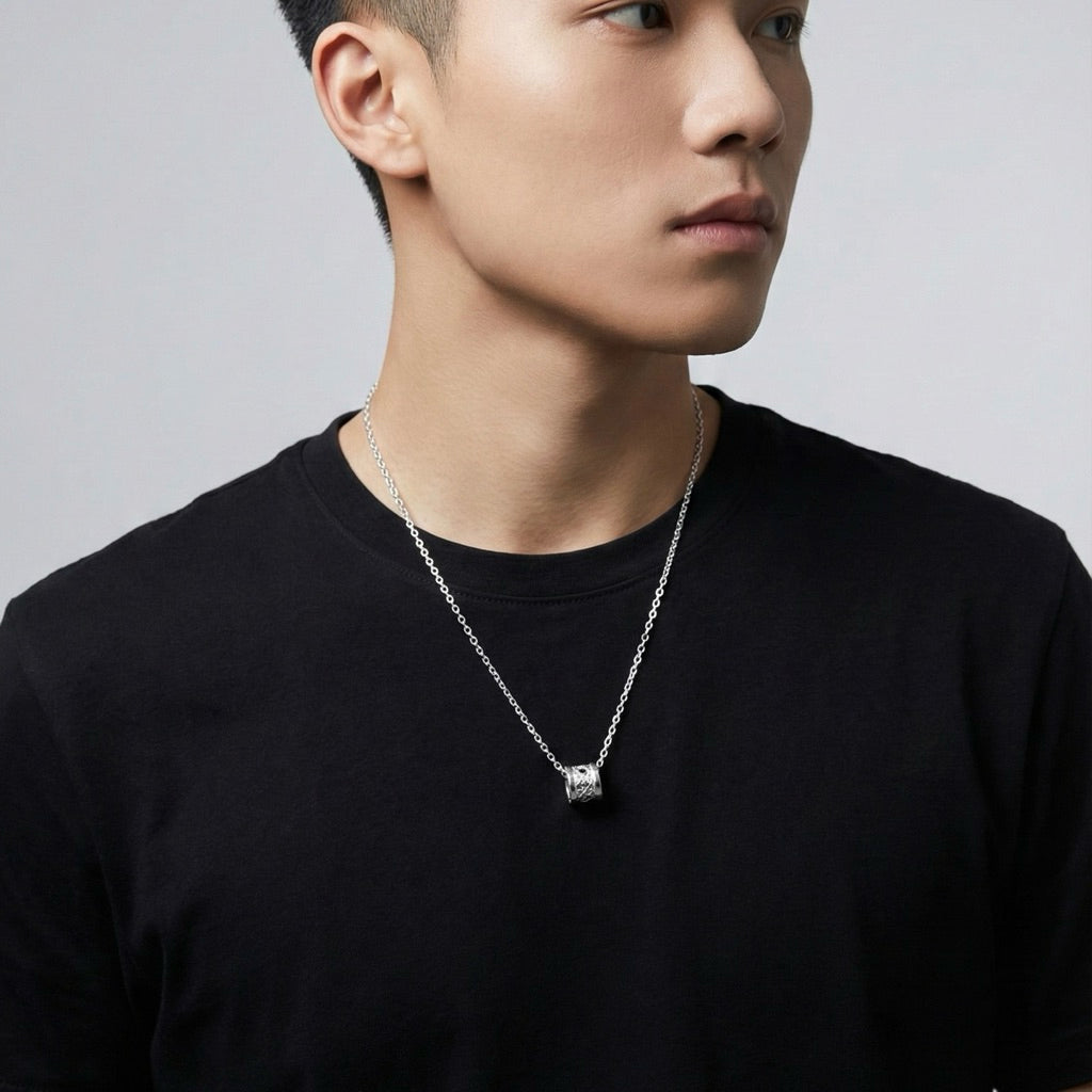 LUCYSUMMER สร้อยคอ UNISEX พร้อมจี้วงล้อ พลอยแท้ รุ่น LUNA ONE Necklace - Signature Size ตัวเรือน Silver 925